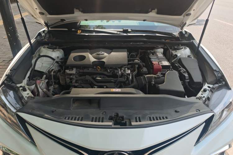 Used Toyota Camry 2021 2.0G Luxury Edition Engine Bay