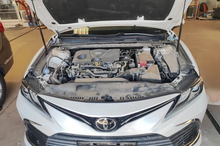 Used Toyota Camry 2021 2.0G Luxury Edition Engine Bay