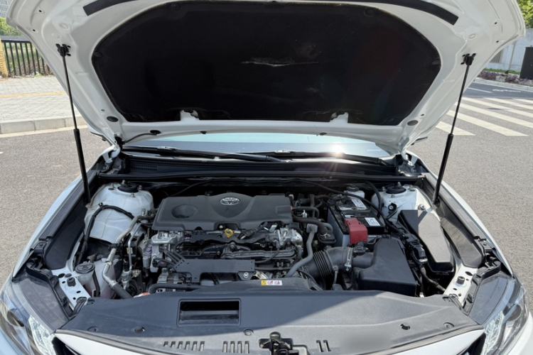 Used Toyota Camry 2021 2.5G Luxury Edition Engine Bay