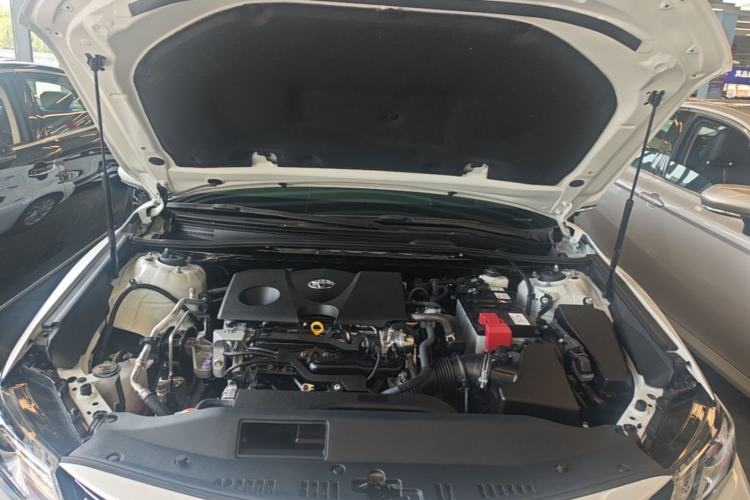 Used Toyota Camry 2021 2.0G Luxury Edition Engine Bay
