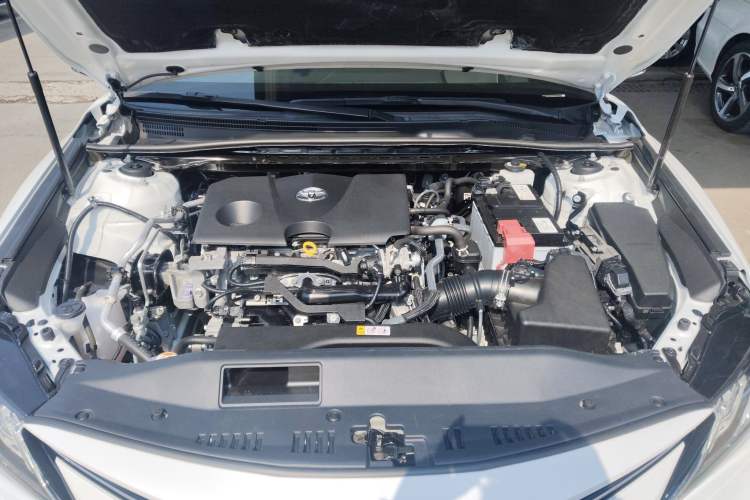 Used Toyota Camry 2021 2.0G Luxury Edition Engine Bay
