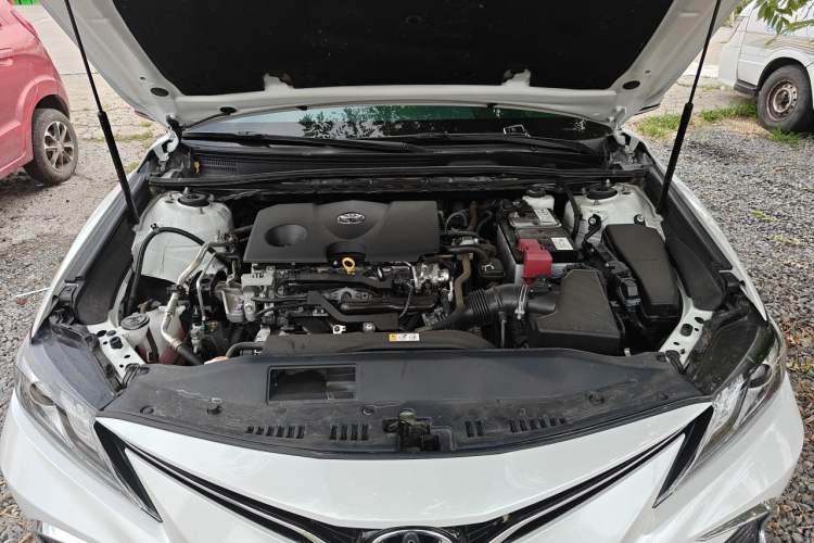 Used Toyota Camry 2021 2.0G Luxury Edition Engine Bay