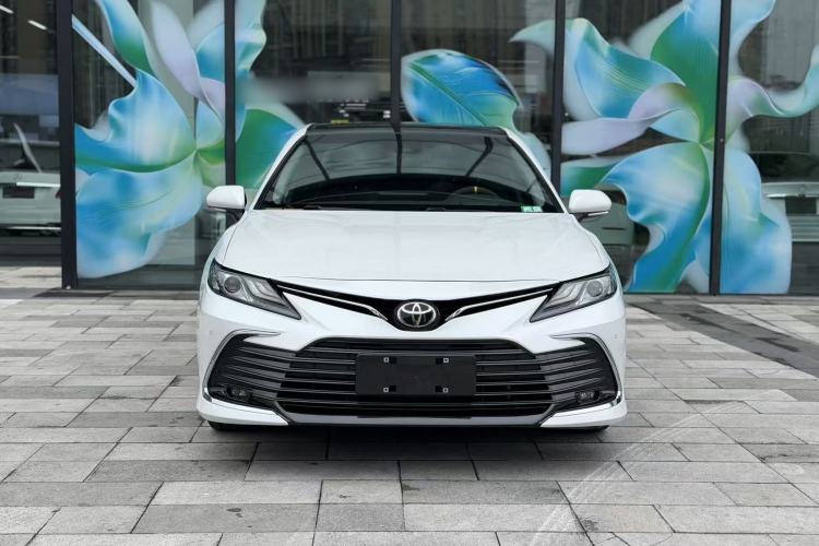 Used Toyota Camry 2021 2.5G Luxury Edition Exterior 1