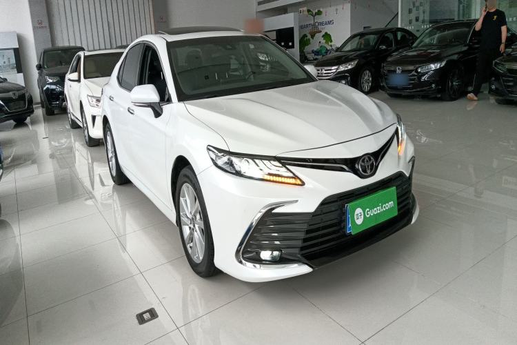 Used Toyota Camry 2021 2.0G Luxury Edition Exterior 1