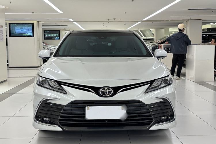 Used Toyota Camry 2021 2.5G Luxury Edition Exterior 1