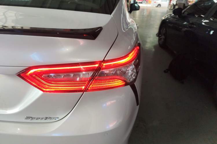 Used Toyota Camry 2021 2.0S FENGSHANG Edition Exterior 1