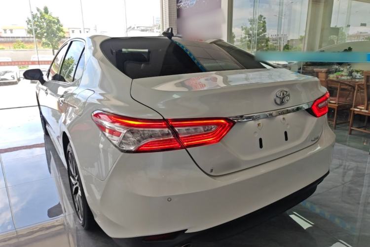 Used Toyota Camry 2021 2.5G Luxury Edition Exterior 2