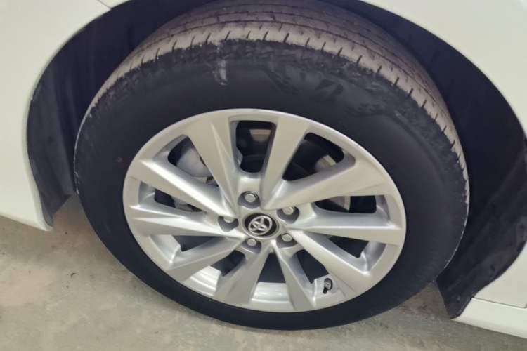 Used Toyota Camry 2021 2.0G Luxury Edition Exterior 2
