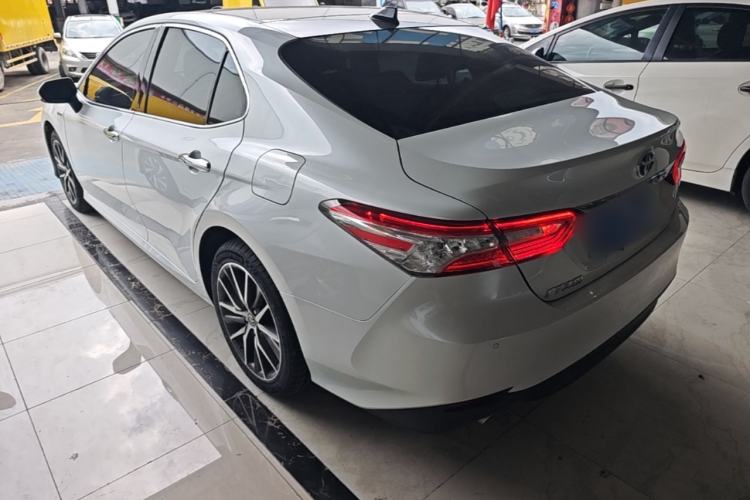 Used Toyota Camry 2021 Dual-Motor 2.5HG Luxury Edition Exterior 2