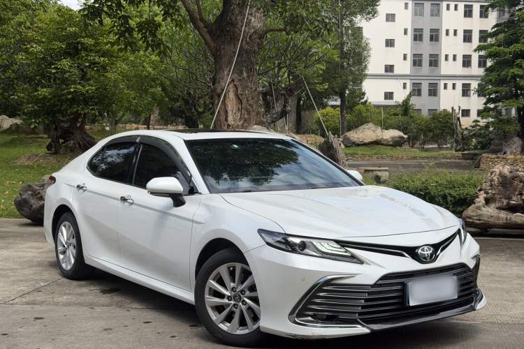 Used Toyota Camry 2021 2.0G Luxury Edition Exterior 2