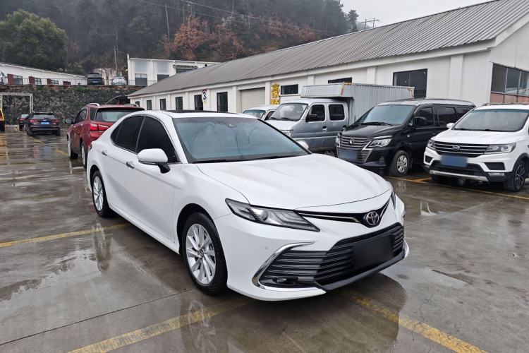 Used Toyota Camry 2021 2.0G Luxury Edition Exterior 2