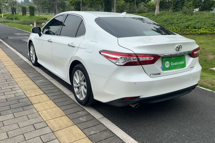 Used Toyota Camry 2021 2.0G Luxury Edition Exterior 2