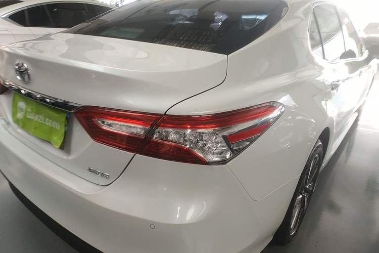Used Toyota Camry 2021 2.0G Luxury Edition Exterior 2