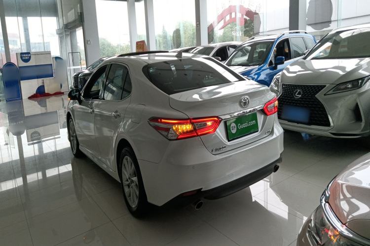 Used Toyota Camry 2021 2.0G Luxury Edition Exterior 2
