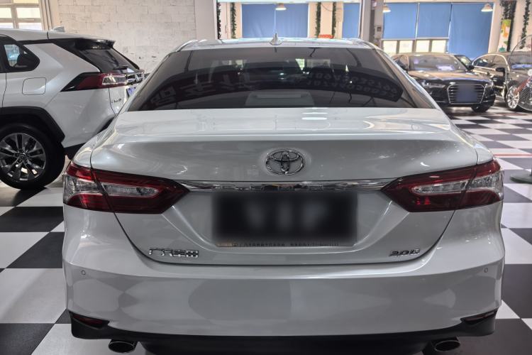 Used Toyota Camry 2021 2.0G Luxury Edition Exterior 2
