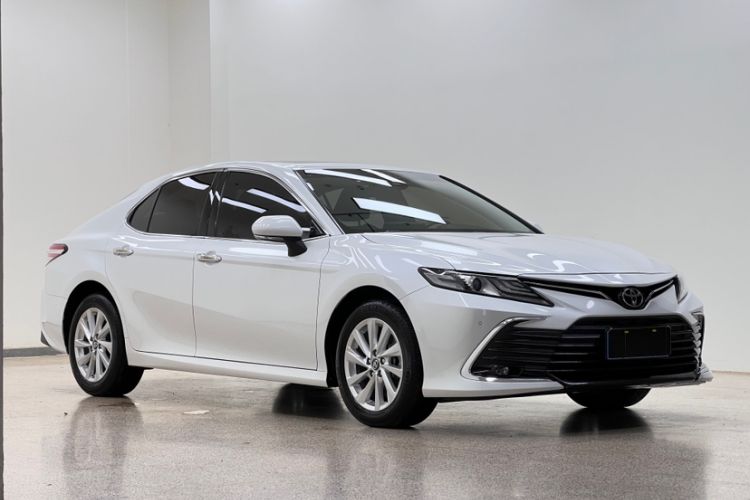 Used Toyota Camry 2021 2.0G Luxury Edition Exterior 2
