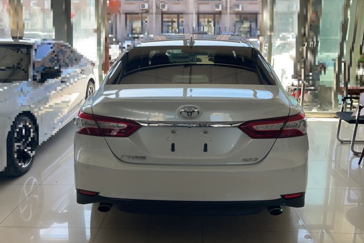 Used Toyota Camry 2021 2.0G Luxury Edition Exterior 3