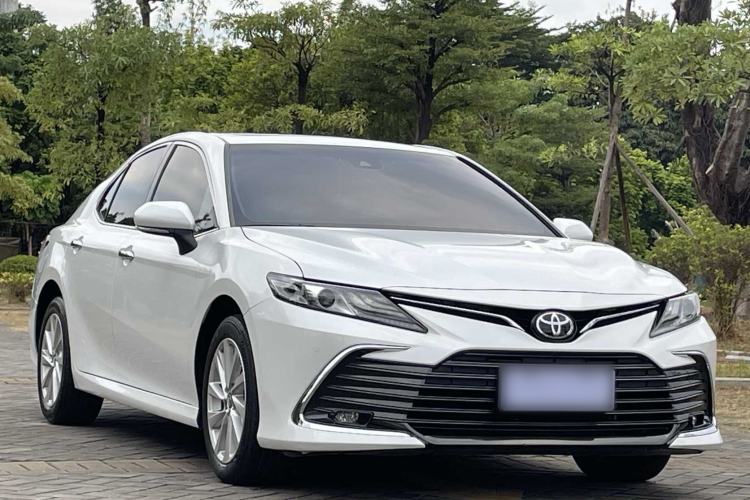 Used Toyota Camry 2021 2.0G Luxury Edition Exterior 3