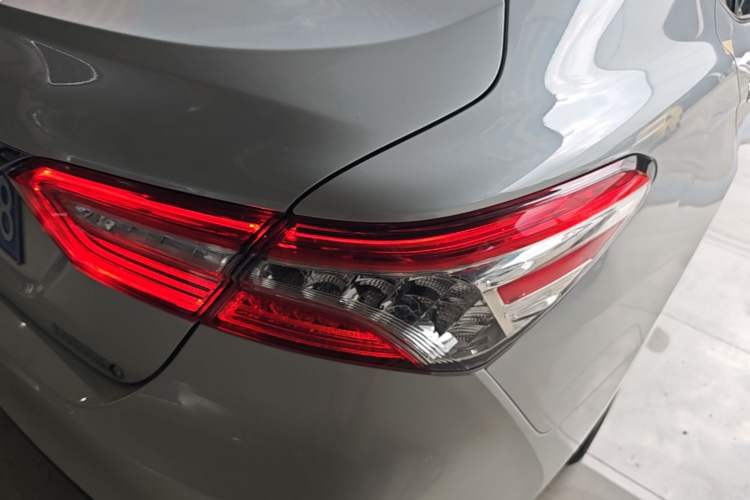 Used Toyota Camry 2021 Dual-Motor 2.5HG Luxury Edition Exterior 3