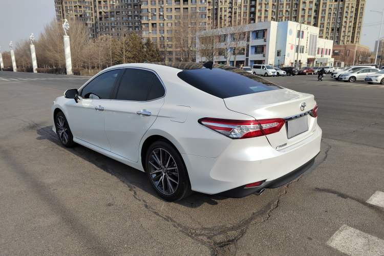 Used Toyota Camry 2021 2.5G Luxury Edition Exterior 3
