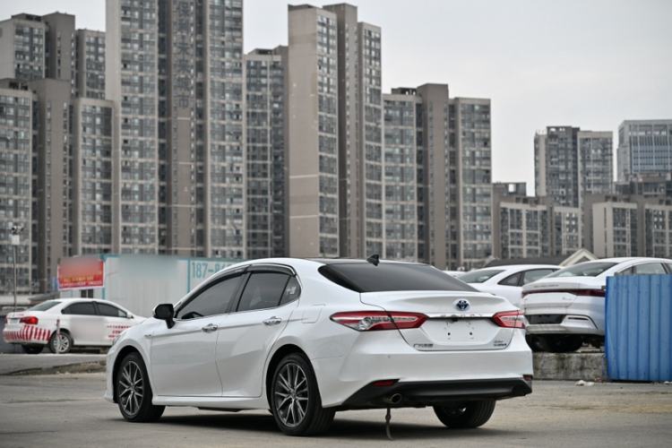 Used Toyota Camry 2021 Dual-Motor 2.5HG Luxury Edition Exterior 3