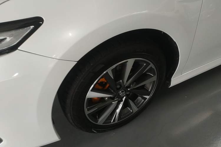 Used Toyota Camry 2021 2.0G Luxury Edition Exterior 3