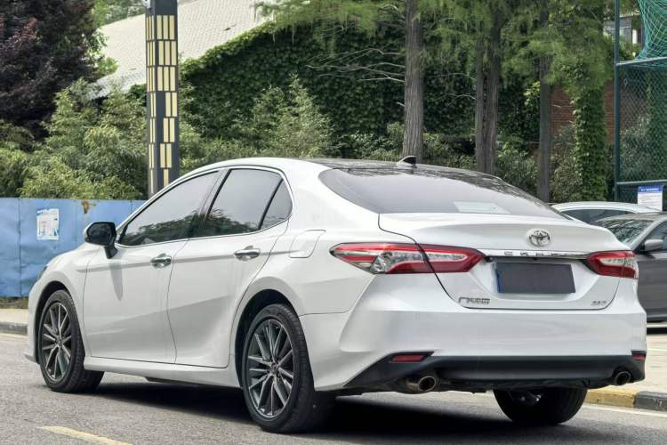 Used Toyota Camry 2021 2.5G Luxury Edition Exterior 3