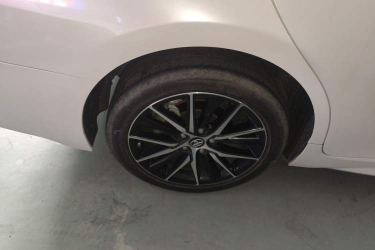 Used Toyota Camry 2021 2.0S FENGSHANG Edition Exterior 3