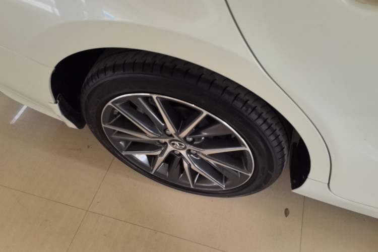 Used Toyota Camry 2021 2.5G Luxury Edition Exterior 3