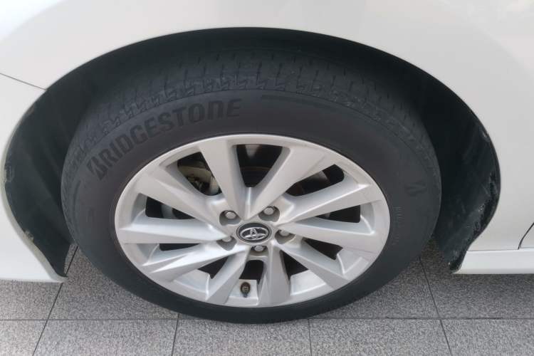 Used Toyota Camry 2021 2.0G Luxury Edition Exterior 4