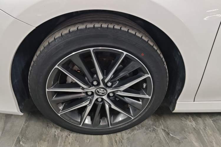 Used Toyota Camry 2021 2.5G Luxury Edition Exterior 4