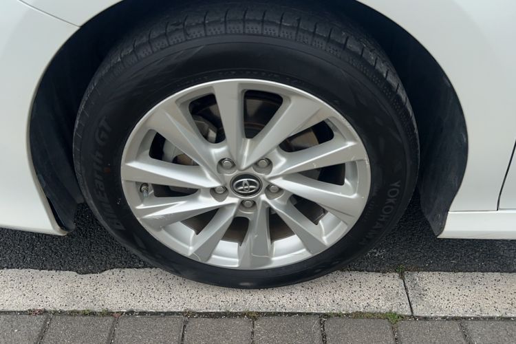 Used Toyota Camry 2021 2.0G Luxury Edition Exterior 4