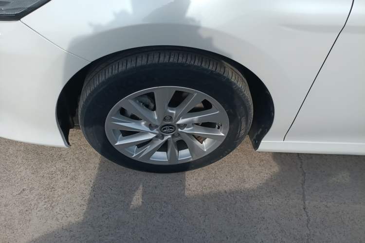 Used Toyota Camry 2021 2.0G Luxury Edition Exterior 4