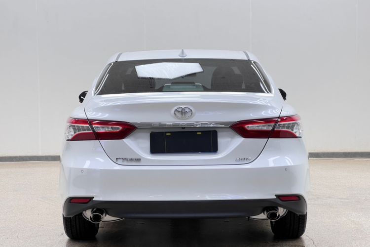 Used Toyota Camry 2021 2.0G Luxury Edition Exterior 4