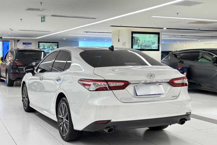 Used Toyota Camry 2021 2.5G Luxury Edition Exterior 4