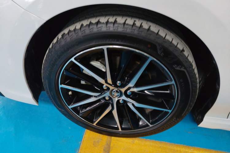 Used Toyota Camry 2021 2.5S Fēngshàng Edition Exterior 4