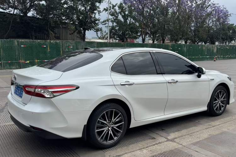 Used Toyota Camry 2021 Dual-Motor 2.5HG Luxury Edition Exterior 4