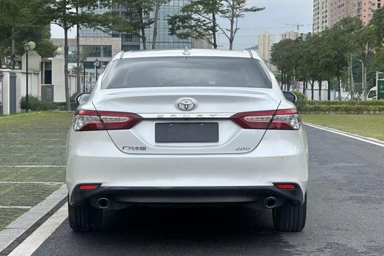 Used Toyota Camry 2021 2.0G Luxury Edition Exterior 5