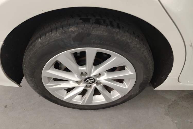Used Toyota Camry 2021 2.0G Luxury Edition Exterior 5