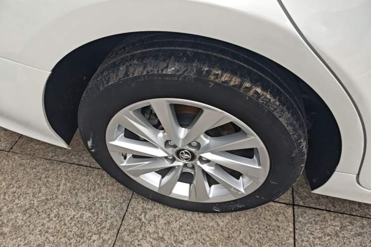Used Toyota Camry 2021 2.0G Luxury Edition Exterior 5