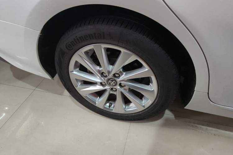 Used Toyota Camry 2021 2.0G Luxury Edition Exterior 5