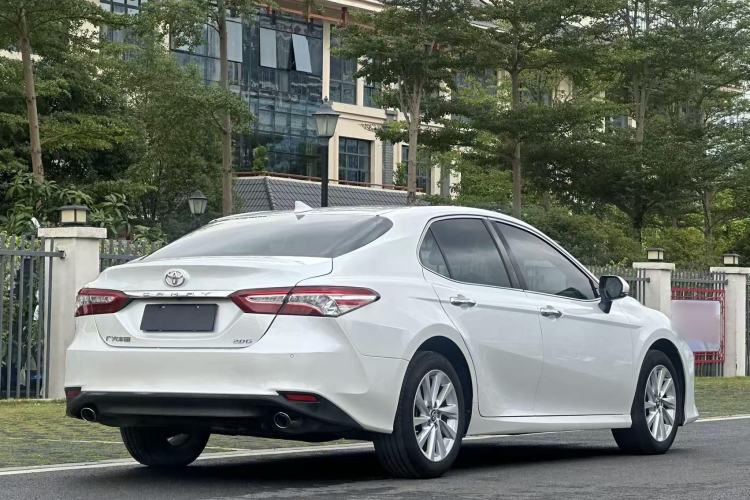 Used Toyota Camry 2021 2.0G Luxury Edition Exterior 6