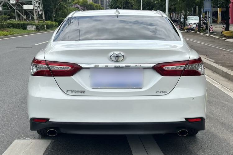 Used Toyota Camry 2021 2.0G Luxury Edition Exterior 7