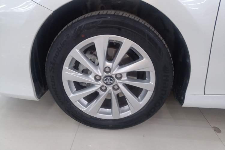 Used Toyota Camry 2021 2.0G Luxury Edition Exterior 7