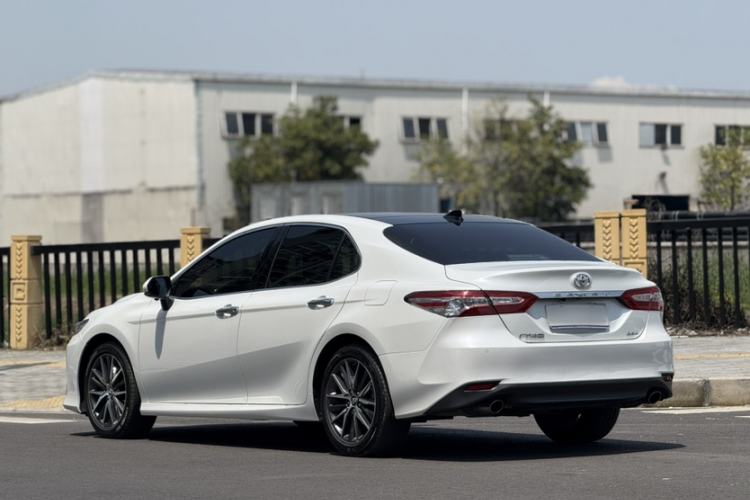 Used Toyota Camry 2021 2.5G Luxury Edition Exterior 7