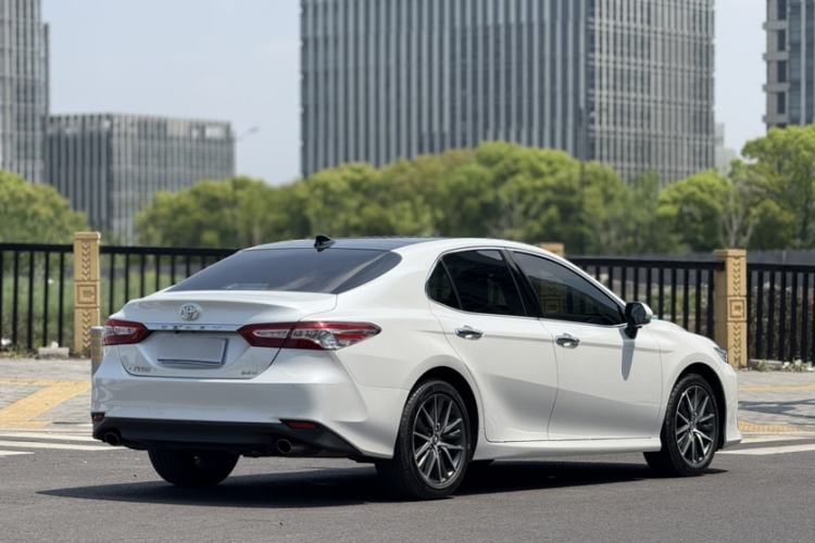 Used Toyota Camry 2021 2.5G Luxury Edition Exterior 8