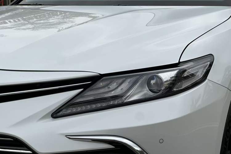 Used Toyota Camry 2021 2.0G Luxury Edition Exterior 9