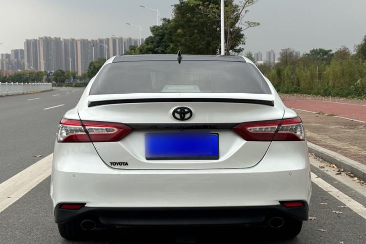 Used Toyota Camry 2021 2.5Q Flagship Edition Exterior 9