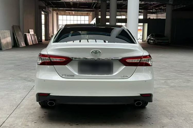 Used Toyota Camry 2021 2.5G Luxury Edition Exterior 9