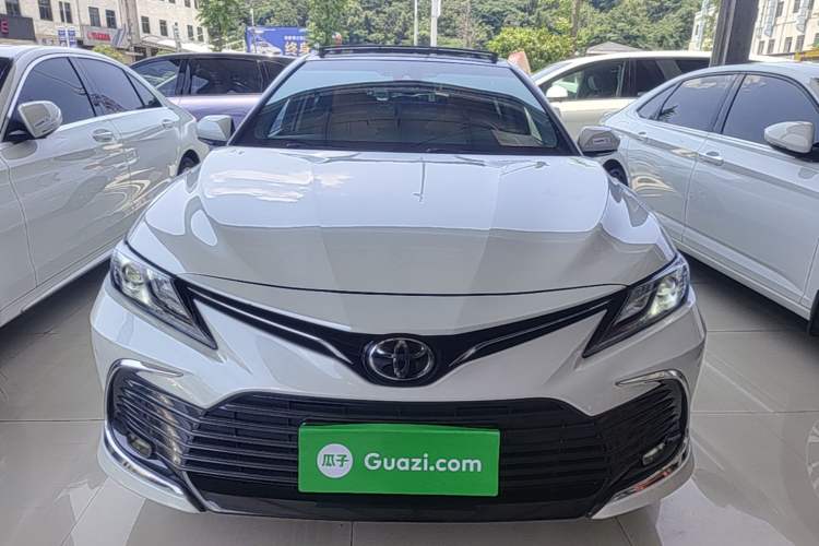 Used Toyota Camry 2021 2.5G Luxury Edition Front